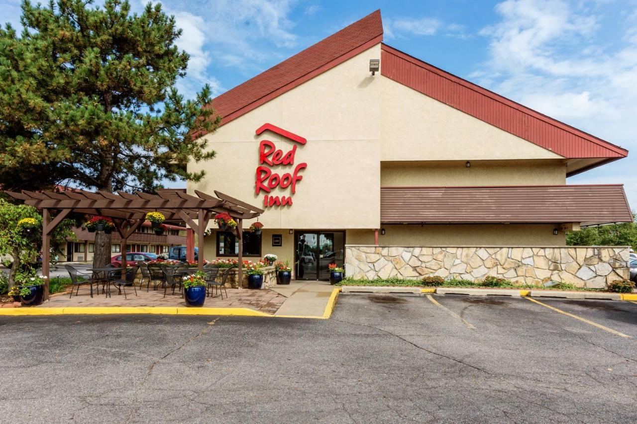 Red Roof Inn Grand Rapids Airport Cascade Exteriör bild